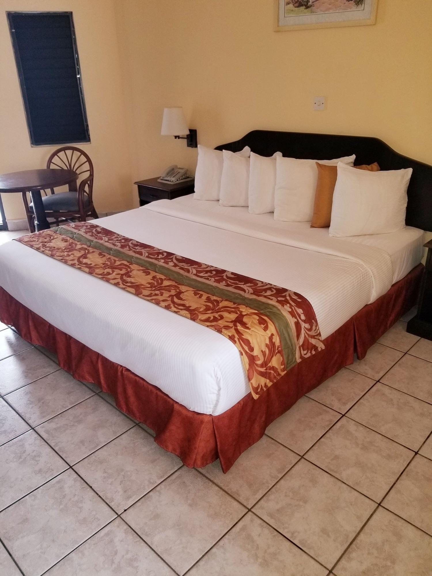 Allamanda Beach Resort Grand Anse Esterno foto