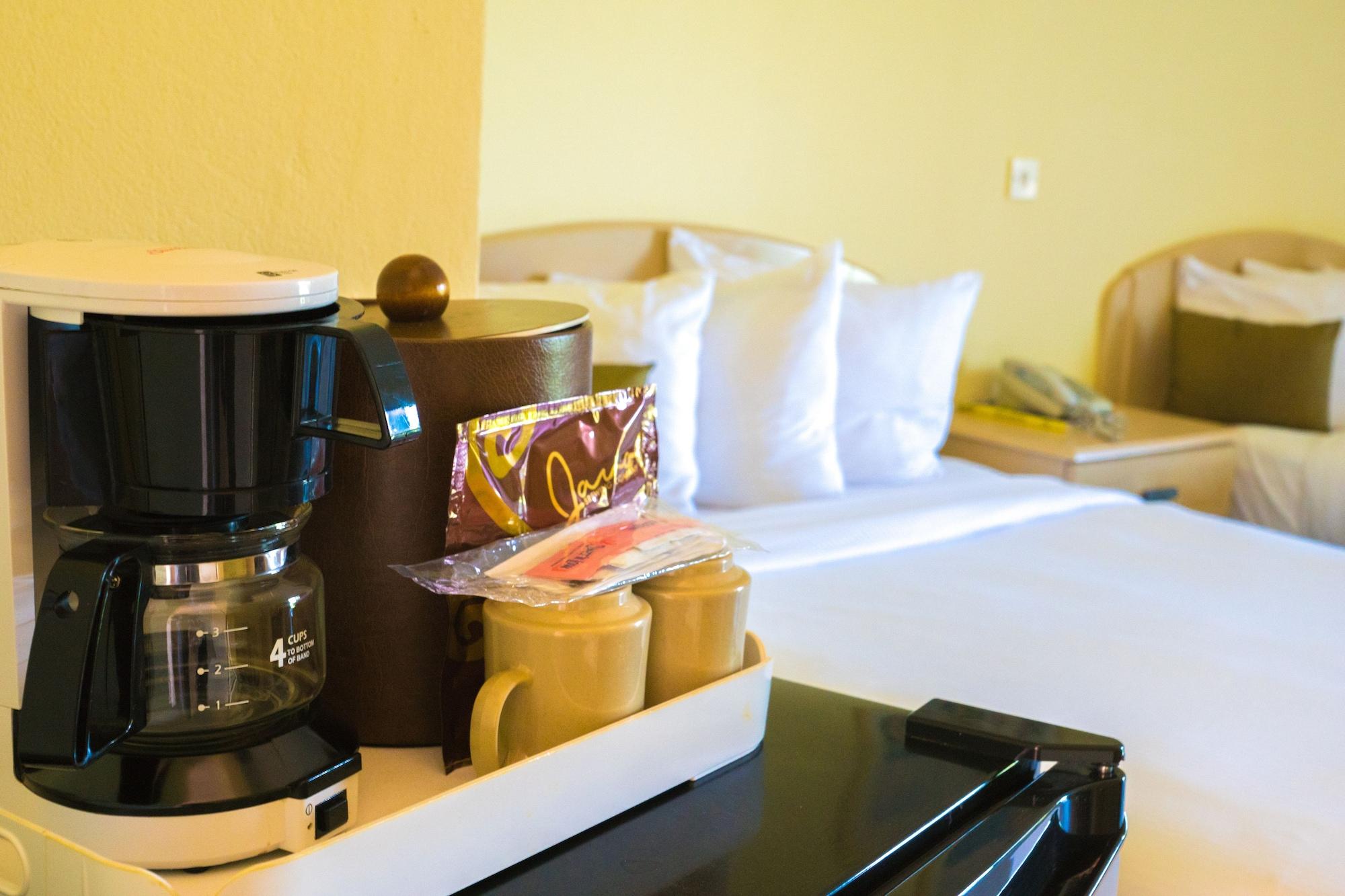 Allamanda Beach Resort Grand Anse Esterno foto