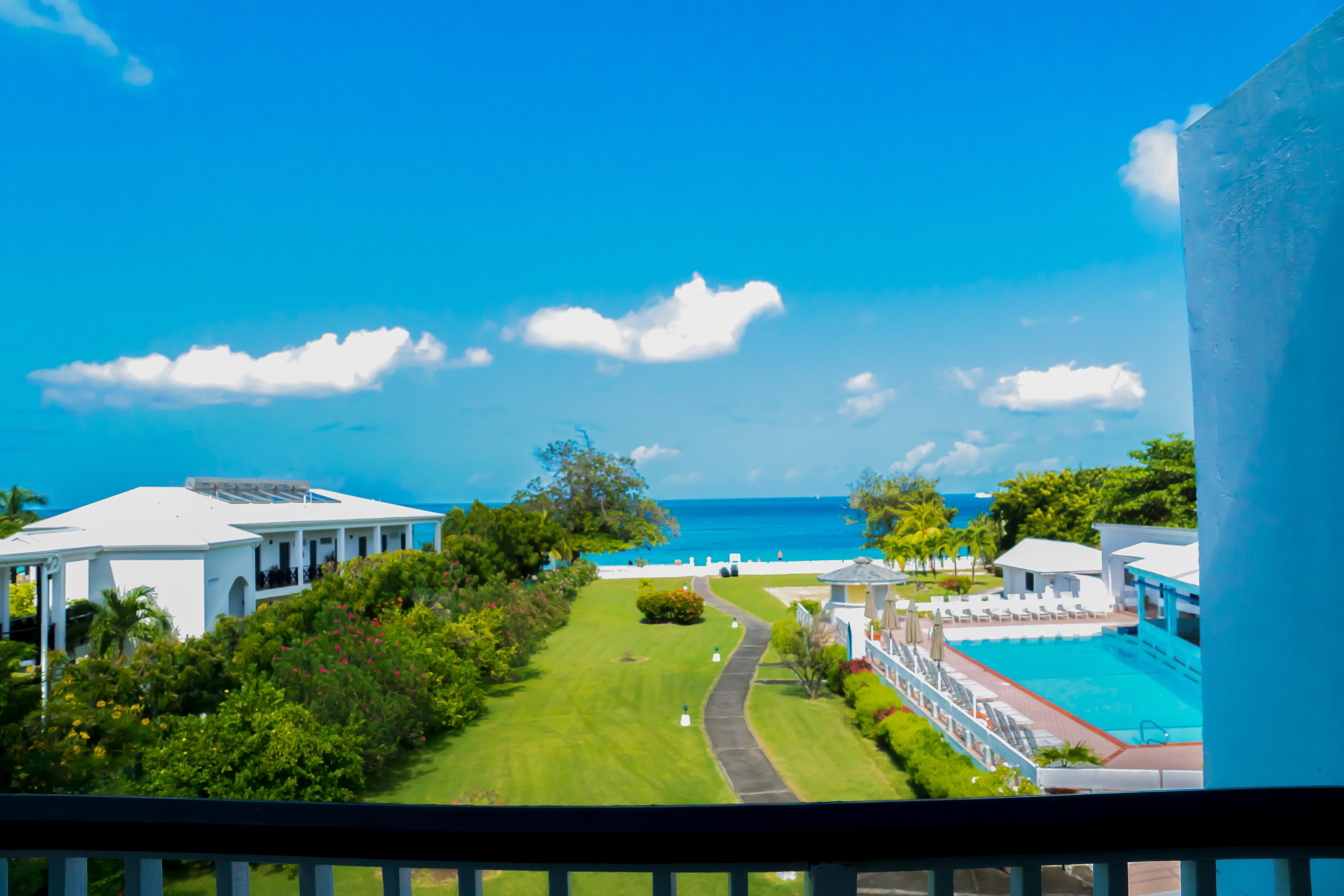 Allamanda Beach Resort Grand Anse Esterno foto