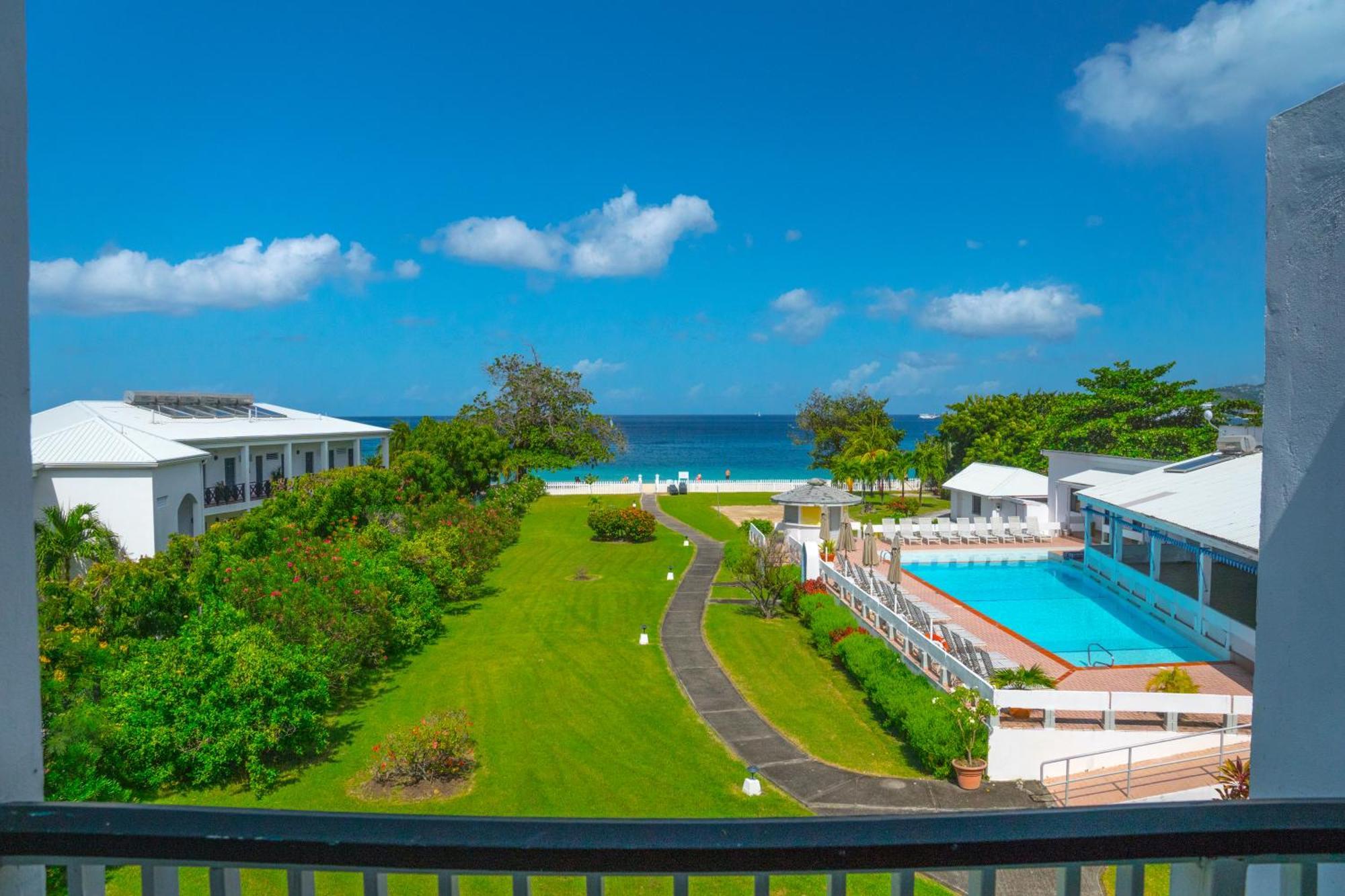 Allamanda Beach Resort Grand Anse Esterno foto
